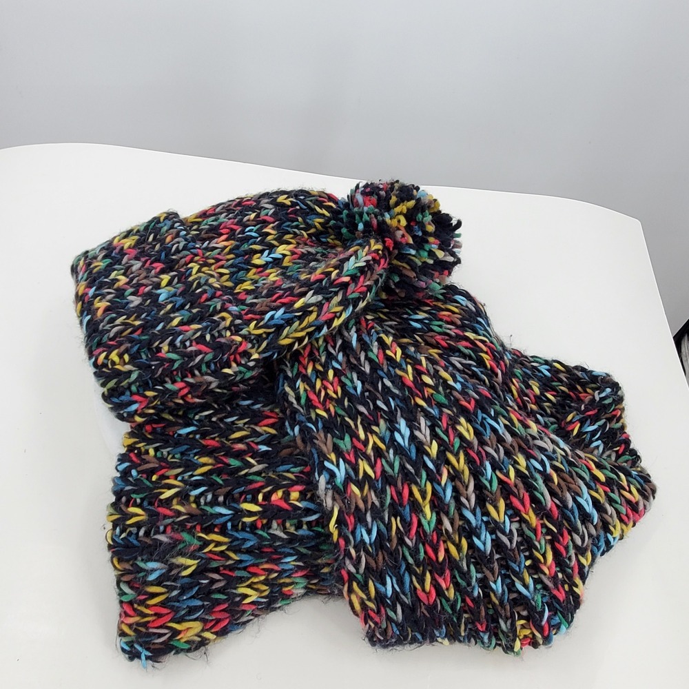 American Eagle Multicolor Chunky Knit Pom Beanie and Infinity Scarf Set O/S Y2K